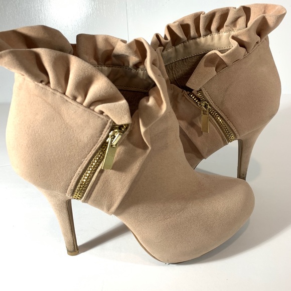 BAMBOO Shoes - Suede Blush nude PLATFORM booties heels bamboo
